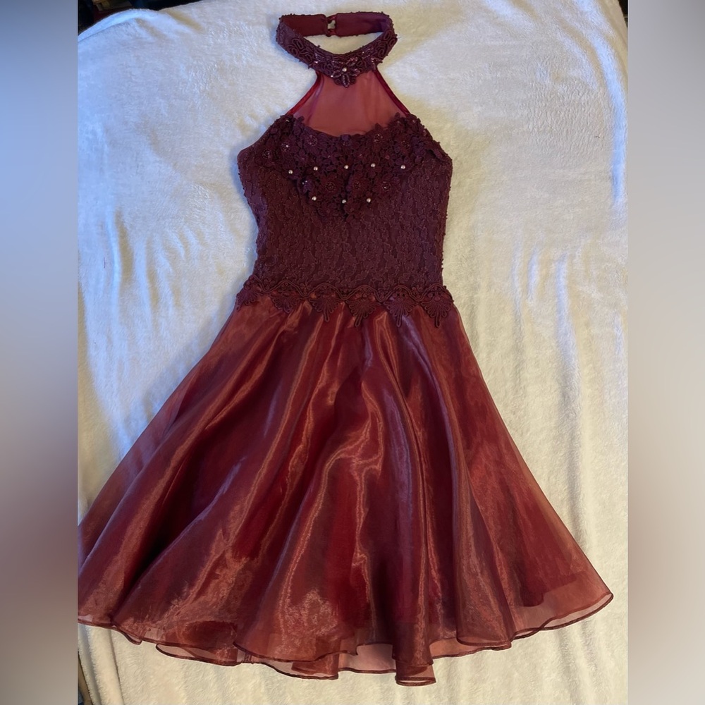 Elegant Burgundy Cocktail Dress